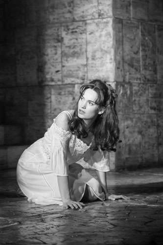 KBTC Romeo and Juliet Garrick Theatre Lily James (Juliet) Credit Johan Persson