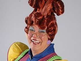 Matthew Kelly as Sarah The Cook