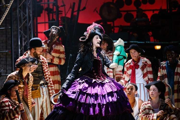 Captain Hook (Anna Francolini) and pirates, PETER PAN (c) Steve Tanner
