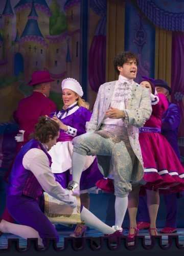 Lee Mead (Prince Charming)