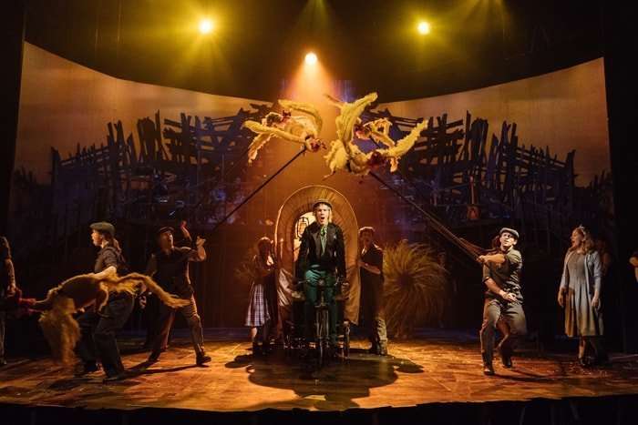 Cast of Dr. Seuss's The Lorax at The Old Vic. Photos by Manuel Harlan