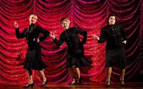 LtoR-Katrina-Kleve-Lucy-Thackeray-Beverly-Rudd-in-Brief-Encounter-credit-Steve-Tanner
