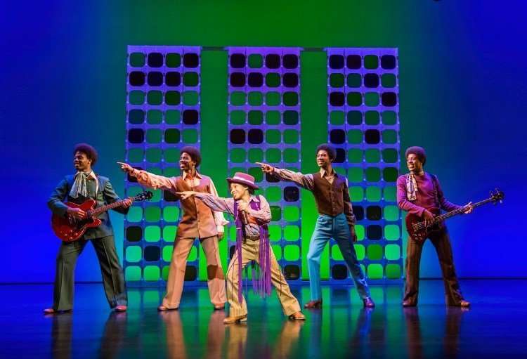 l-r-Lashane-Williams-Segun-Fawole-Cruz-Lee-Ojo-Timothy-Benjamin-Duane-Lamonte-The-Jackson-Five-Motown-the-Musical-Photo-credit-Tristram-Kenton