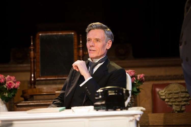 Richard Clothier as Sir Wilfrid Robart - Witness for the Prosecution at London County Hall. Credit Ellie Kurttz.