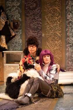 One Green Bottle. Kathryn Hunter & Glyn Pritchard ©Helen Maybanks & Soho Theatre