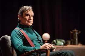 David Suchet in Pinter Two. Photo Marc Brenner