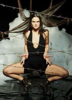 Jasmin Vardimon Company: Medusa- Photographer Tristram Kenton