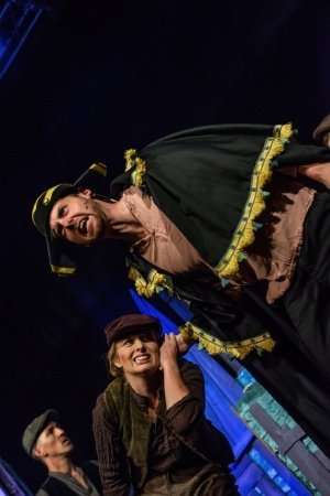 Oliver with a Twist - Shit-faced Showtime (credit Rah Petherbridge)