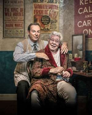 Julian Clary and Matthew Kelly in The Dresser