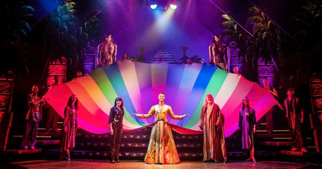 Joseph and the Amazing Technicolor Dreamcoat