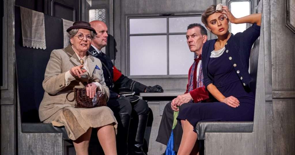 Gwen Taylor, Joe Reisig, Martin Carroll & Scarlett Archer - The Lady Vanishes - UK Tour - Photograph by Paul Coltas