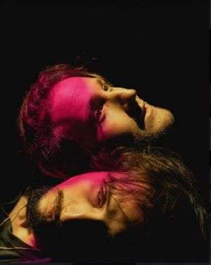 Borders הגדר ألسياج - VAULT Festival