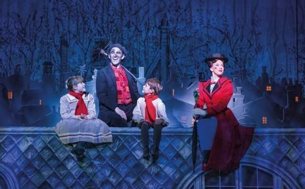 Mary Poppins. Photo by Daniel Boud.
