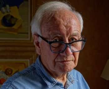 Malcolm Windsor in Love, Loss and Chemistry