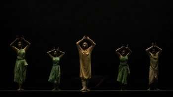 Gigenis: The generation of the Earth. Photo credit: Maxime Dos Productions Sarfati