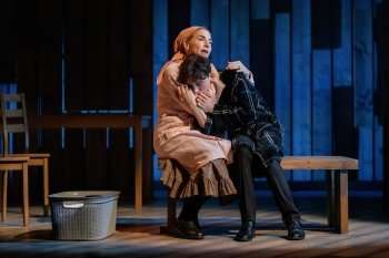 Faygele at Marylebone Theatre. Photo credit: Jane Hobson