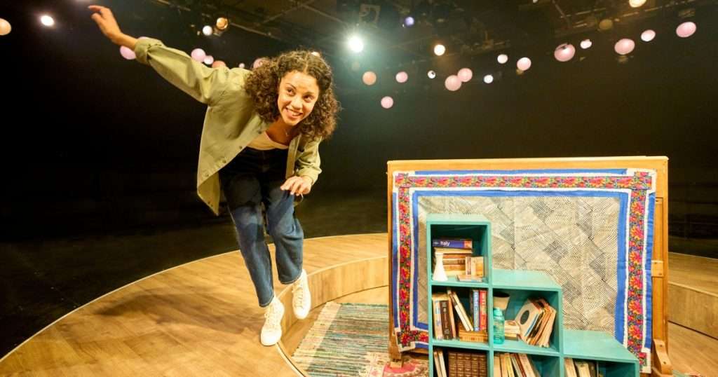 Anoushka Lucas in Elephant. Photo credit Manuel Harlan