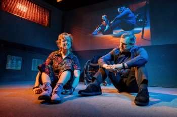 Athena Stevens (L) and Ché Walker (R) in Diagnosis at the Finborough (c) Alex Walton
