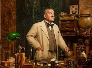 Mark Hadfield as Hercule Poirot in Death on the Nile. Photo credit: Jay Brooks