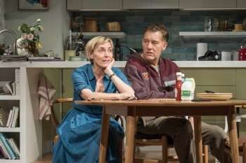 Saskia Reeves (Julie) and Clive Owen (Alfie) in End at the National Theatre. Photo by Marc Brenner