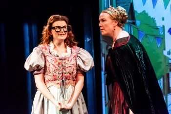 Beauty and the Beast at Bridge House Theatre. Photo credit: Lidia Crisafulli