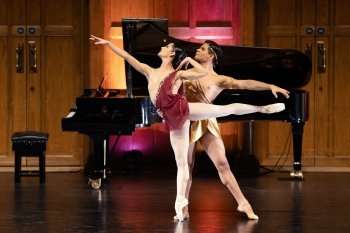 Ballet de Monterrey at Ballet Nights 010: DecaDance. Photo by Deborah Jaffe