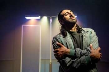 Foal at Finborough Theatre. Photo credit: Steve Gregson